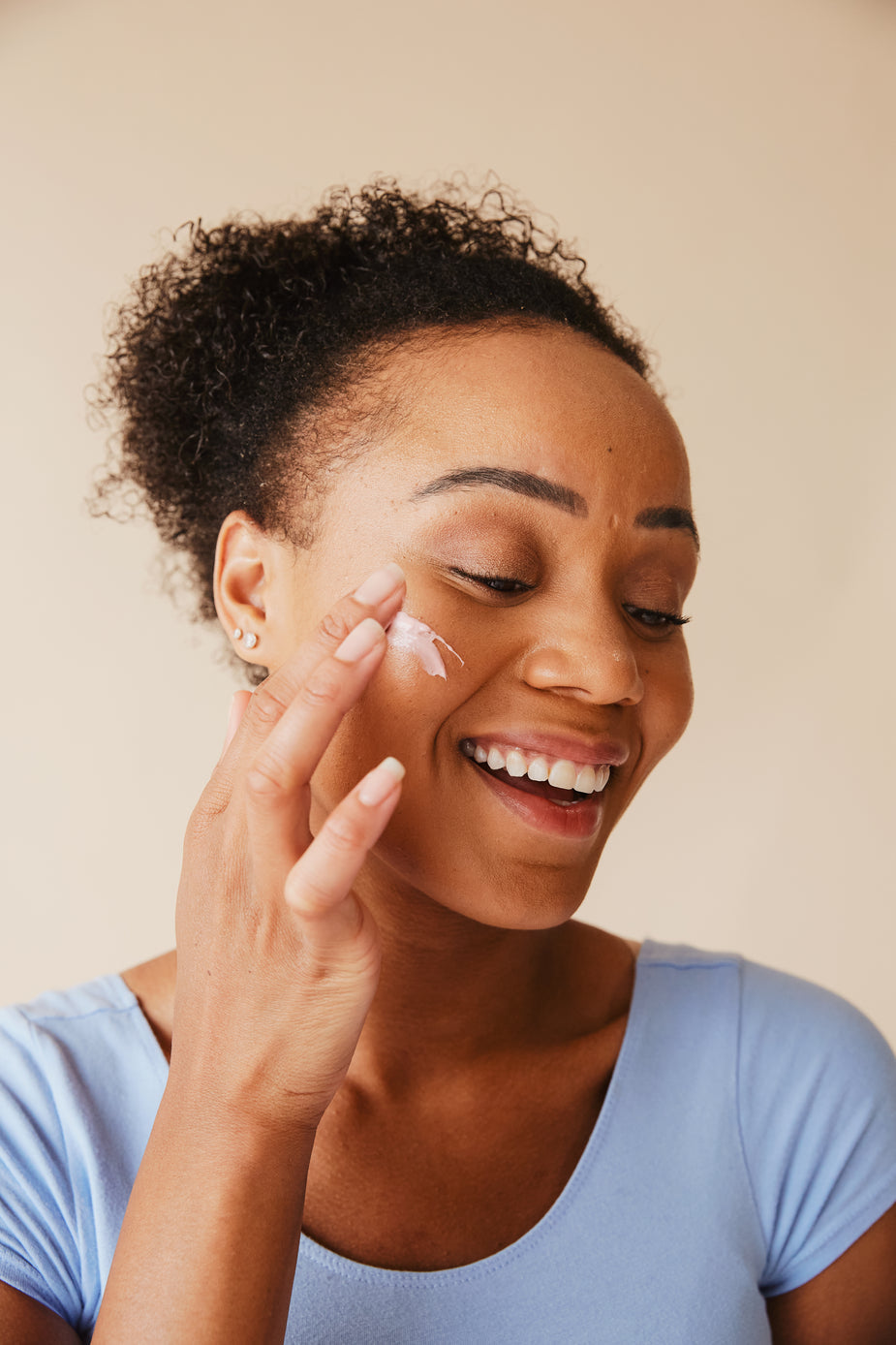 The Benefits of Using a Night Cream During the Summer